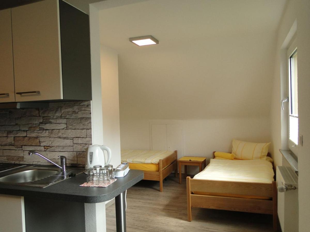 Auberge de jeunesse Haus St. Josef à Vallendar Extérieur photo